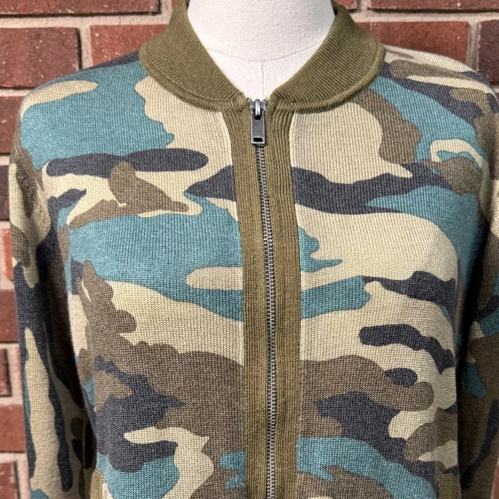 New J. Crew Camouflage Bomber Knit Sweater Jacket Size Small